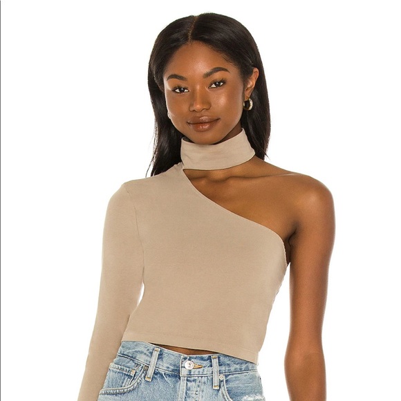 Cotton Citizen Tops - x REVOLVE Brisbane Cutout Turtleneck in Sand Dollar